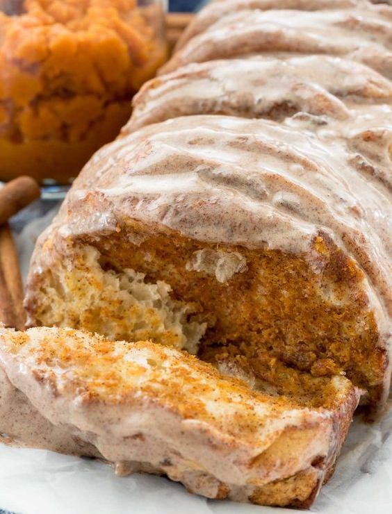 Pumpkin Pull-Apart Bread-Best Pumpkin Dessert Recipes