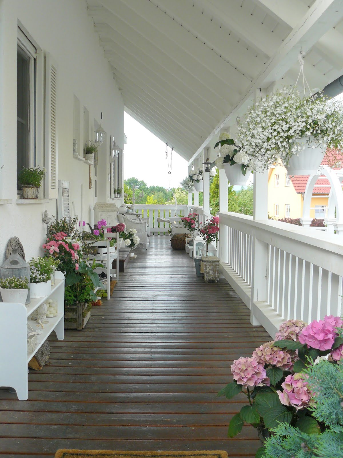 Outdoor Living Ideas - Shabby Chic Front Porch