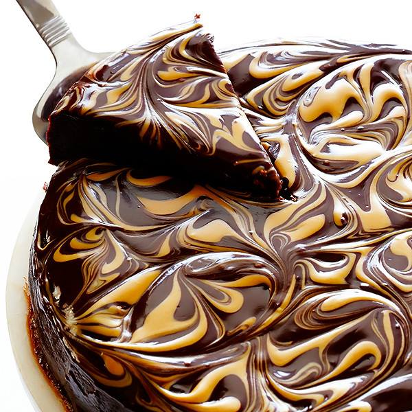 Peanut Butter Flourless Chocolate Cake