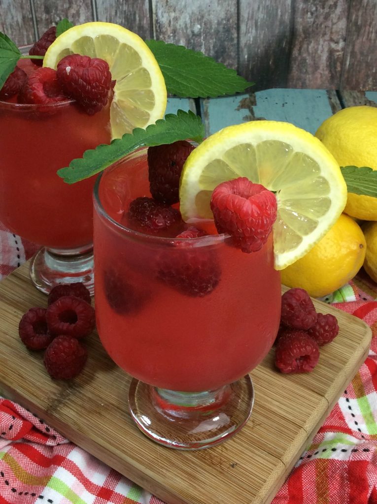 Raspberry Summer Breeze Cocktail - Good Living Guide