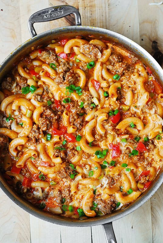 Skillet Mac and Cheese with Sausage and Bell Peppers
